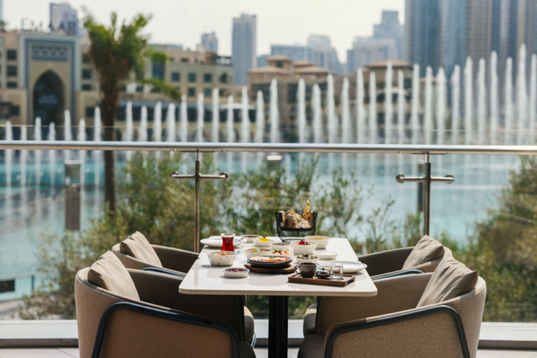 Can a Stunning View Make Your Breakfast Taste Even Better?